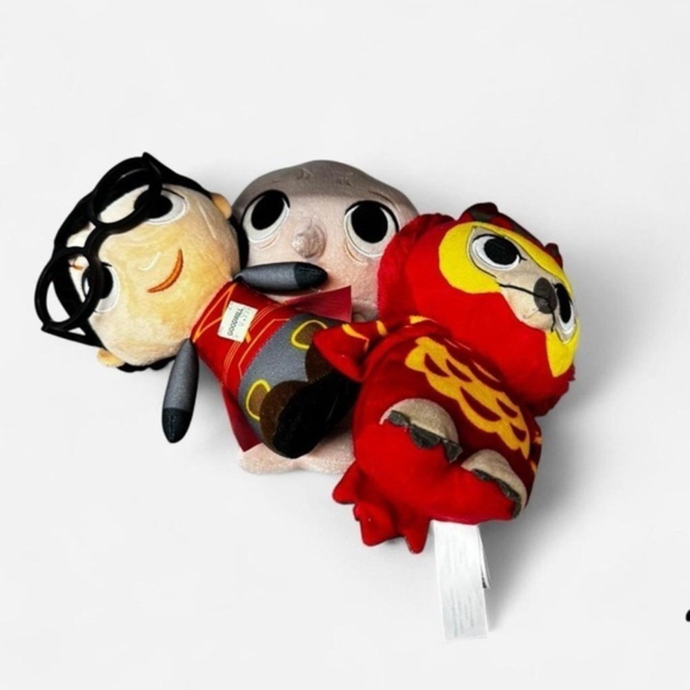 Funko SuperCute Plushies Harry Potter, Dobby, and Fawkes collectibles